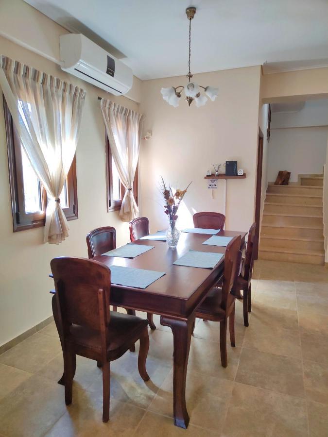 Athevillas Chrysoula Mézapos 외부 사진